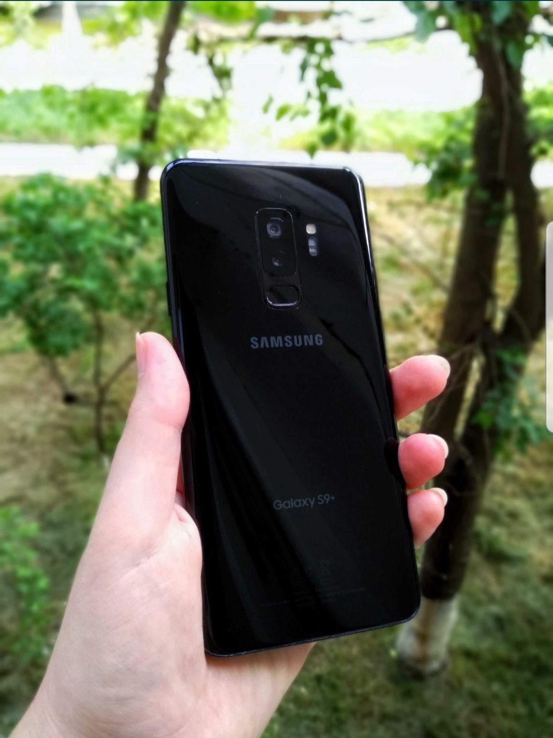 Samsung S9+ с гарантией