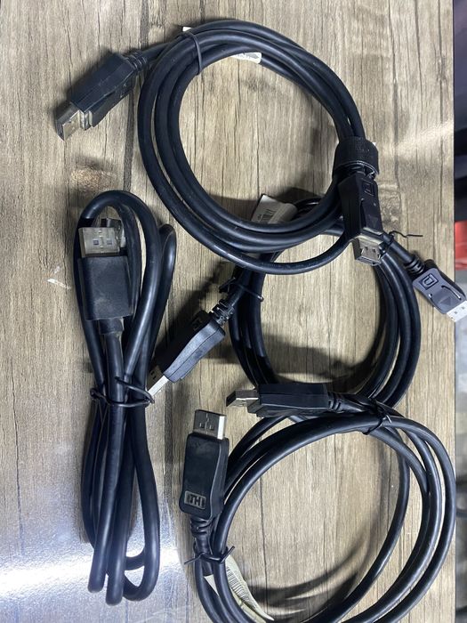 Display port DP,dp kabeli sotiladi