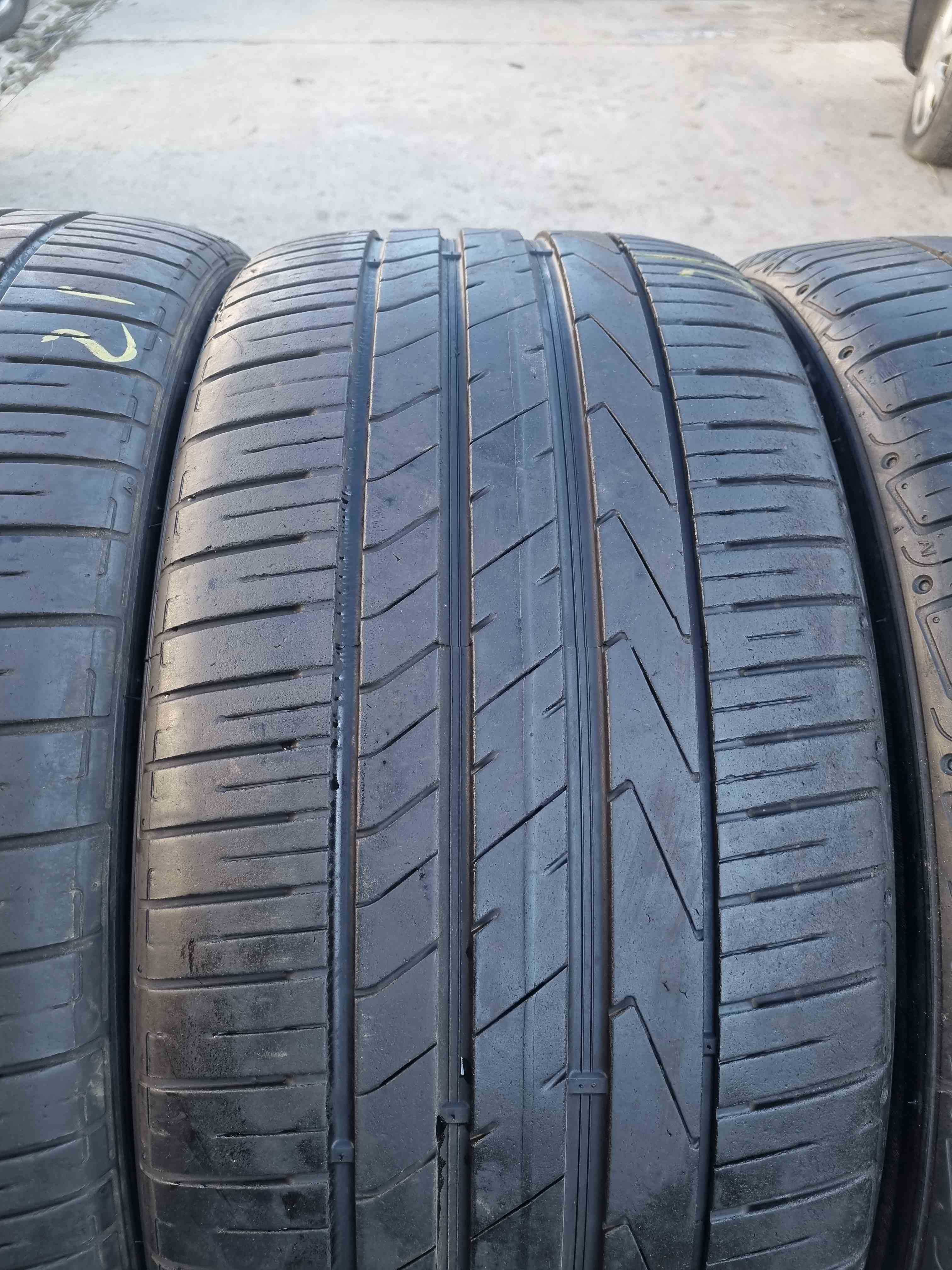 SET 4 Anvelope Vara 255/40 R20 HANKOOK Ventus S1 evo 2 SUV 101Y