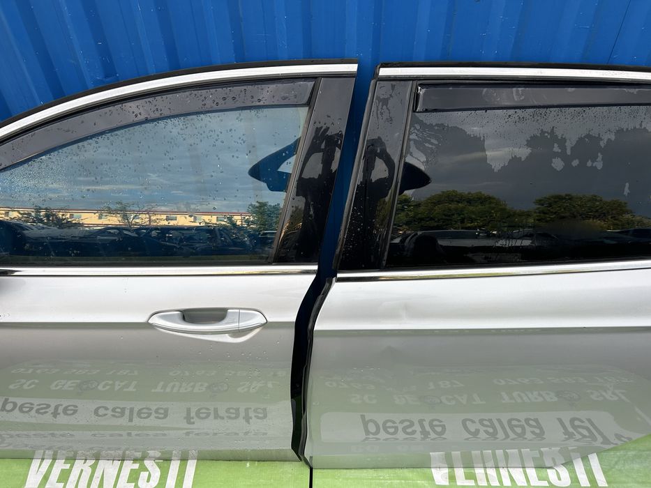Geam ușă stânga față Ford Mondeo MK5 2017