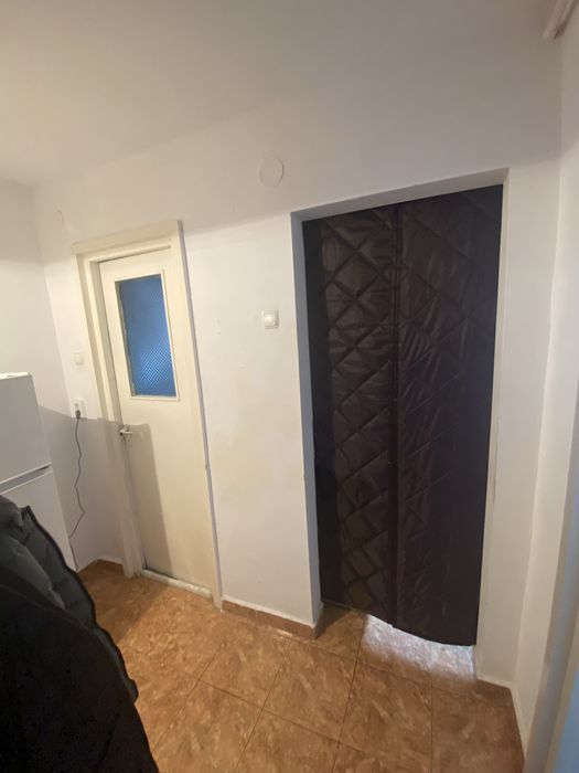 Garsoniera de vanzare