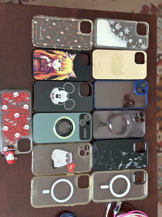 Vand Iphone 13 intr-o  stare impecabila cu toate accesoriile