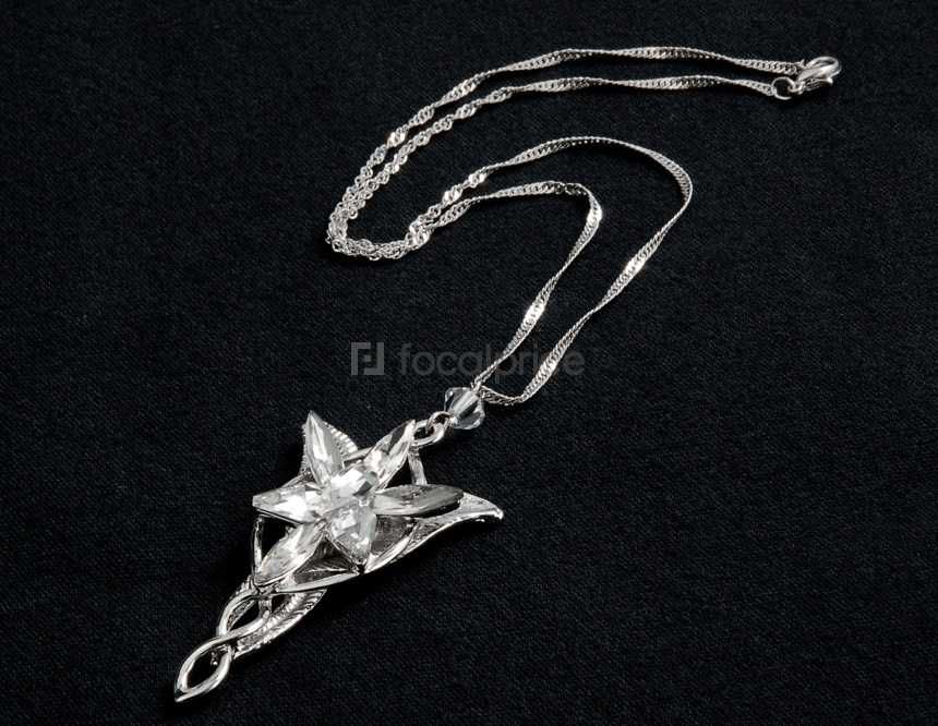 Комплект колие и брошка от властелина на пръстените Lord of The Rings