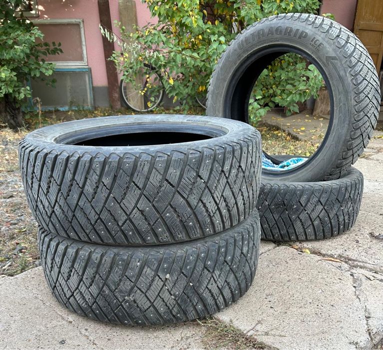 Резина Goodyear R18