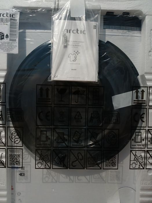 Mașină  de  spălat  nouă Arctic