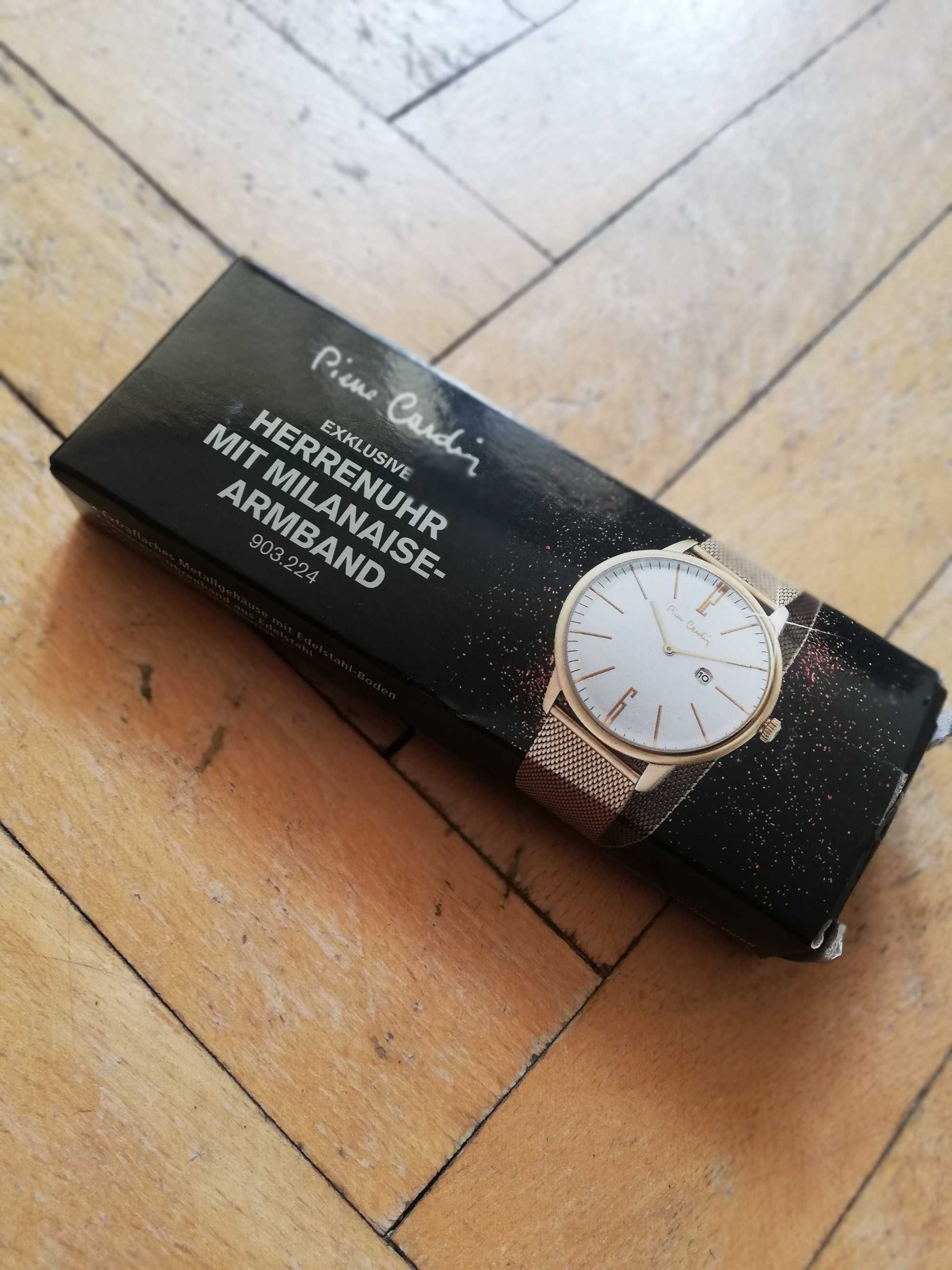 Pierre Cardin swiss made часовник