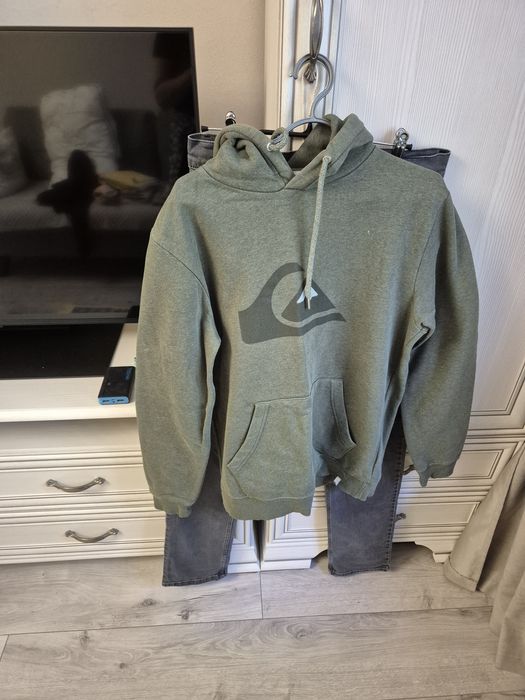 Толстовки, рубашки, джинсы