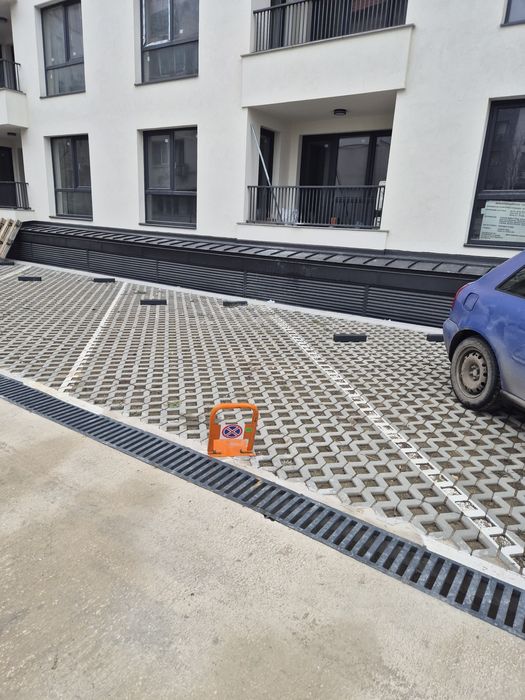Дава се под наем Гараж / Паркомясто в Варна, Гранд Мол Варна - 20 кв.м за 51 € - Снимка #1