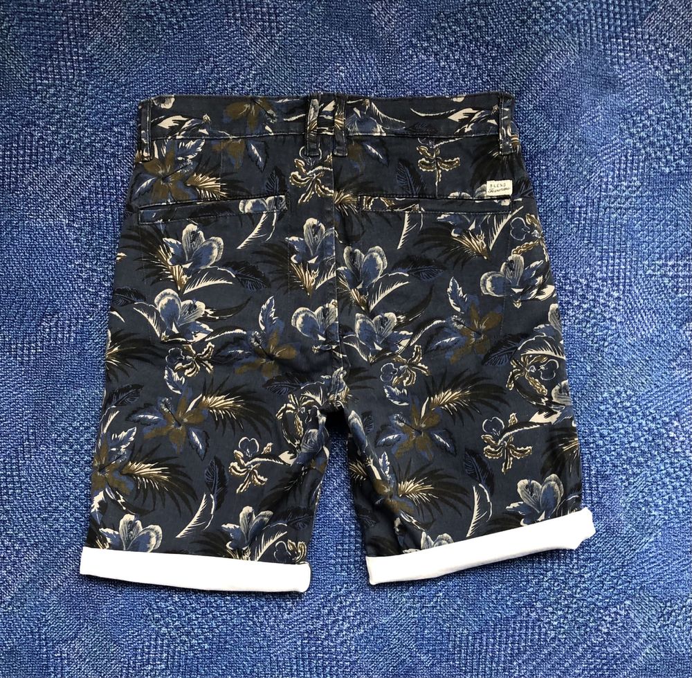 НОВИ BLEND Floral Shorts мъжки къси панталонки - р.S