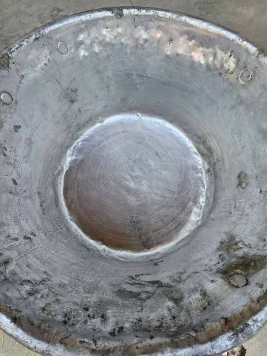 Cazan aramă de gatit vechi de peste 100 de ani