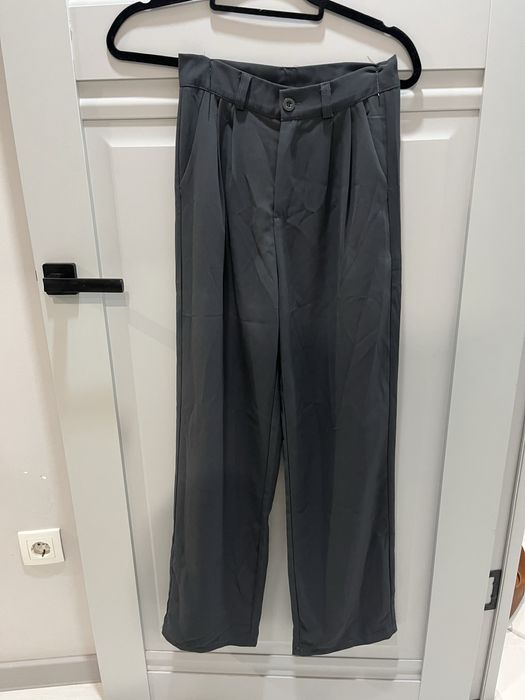 Продам женскую одежду