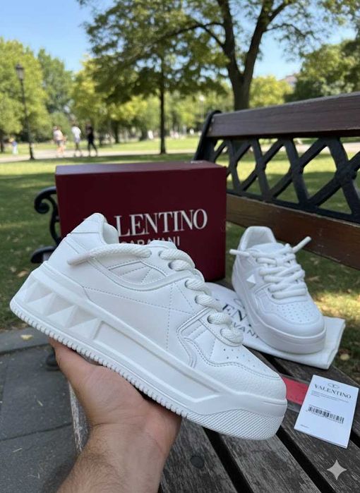 Adidasi Valentino Garavani Alb - Produs Full box Premium