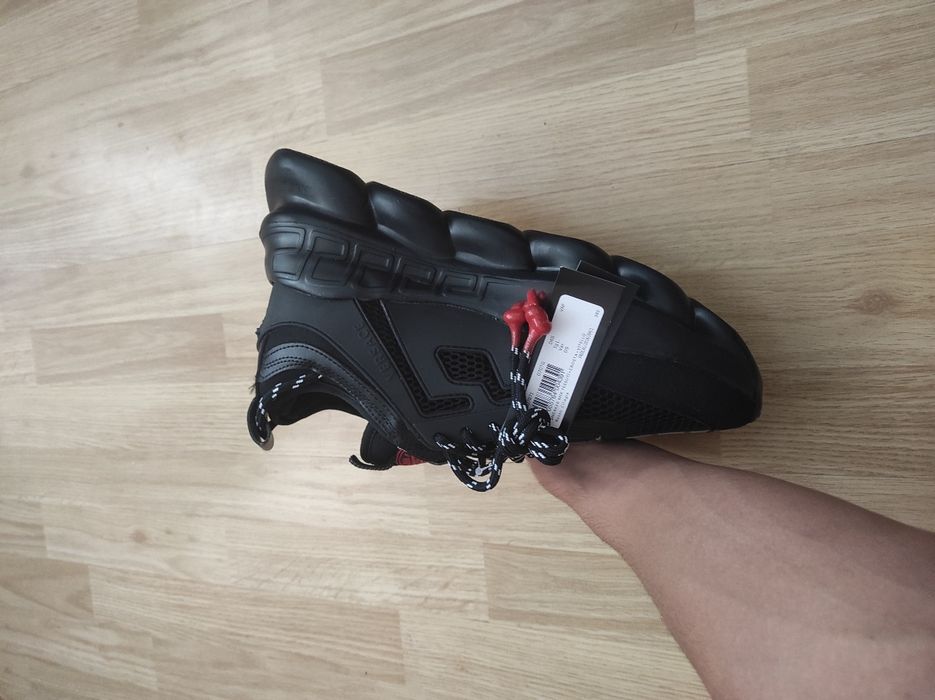 Versace chain reaction triple black