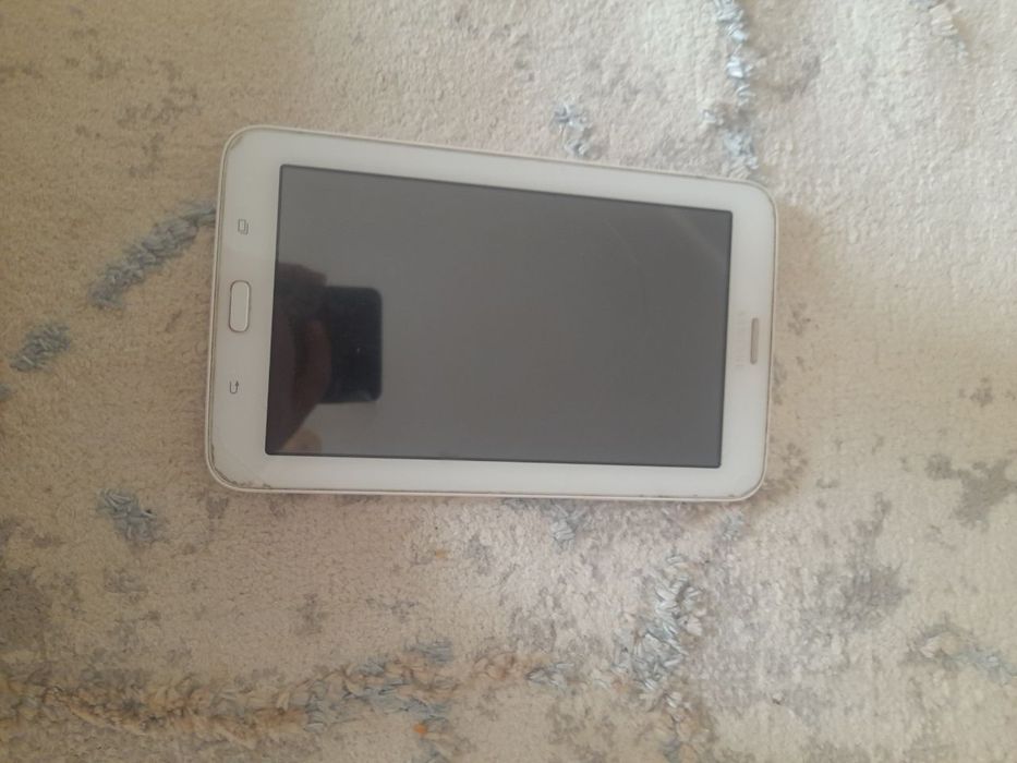 Samsung tab3 lite narx 450min narxini kelishaniz