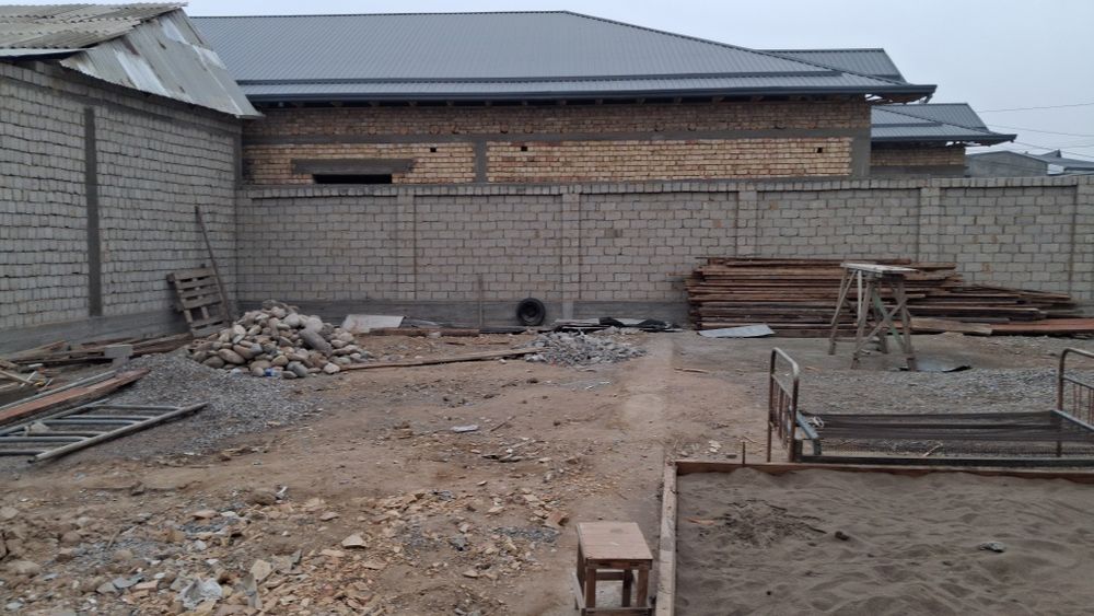 Ёр сотилади  сергли хонобода