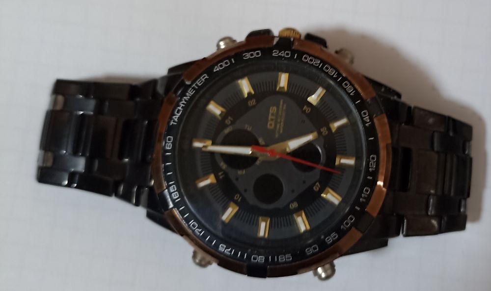 Продам часы OTS в рабочем состоянии.