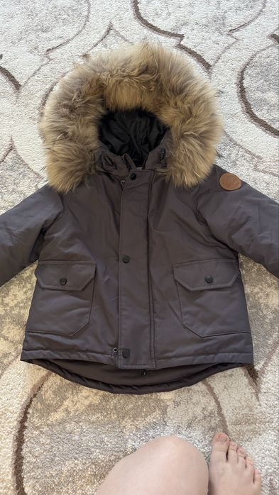 Продам детскую зимнюю парку