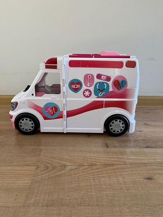 Детска играчка линейка