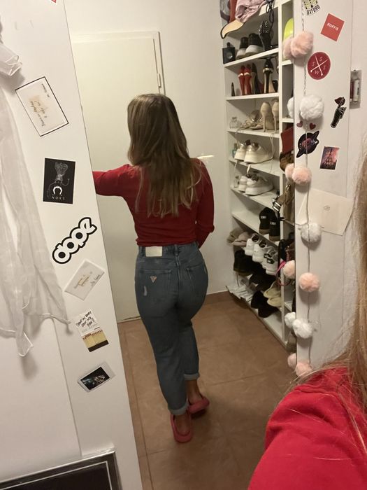 Дънки Guess с висока талия