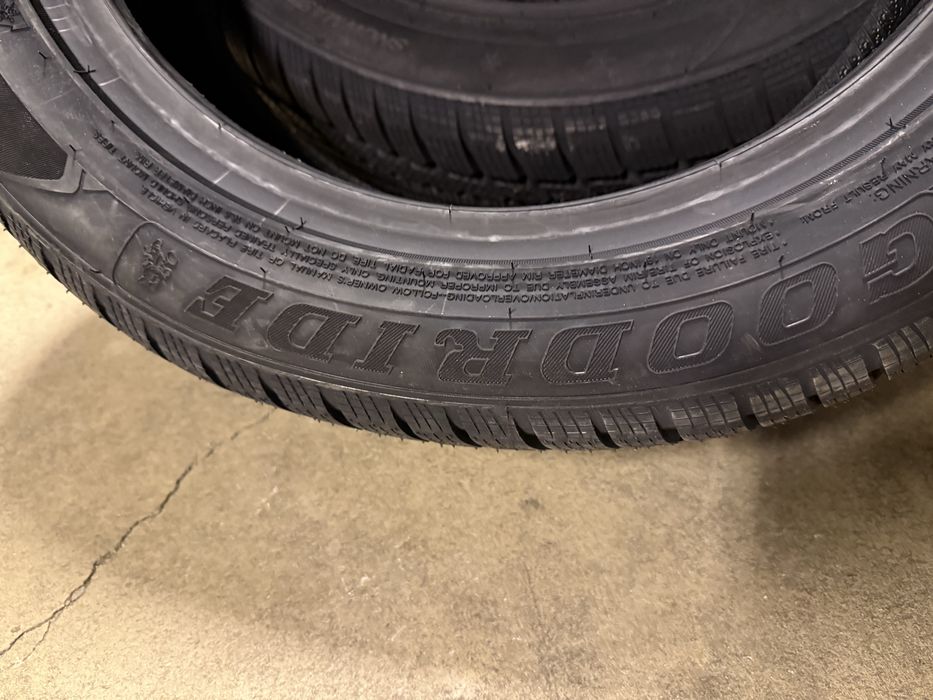 Anvelope iarna Barum /Good year 205/55/16 DOT 2025