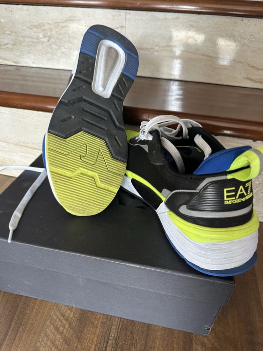 adidasi emporio armani