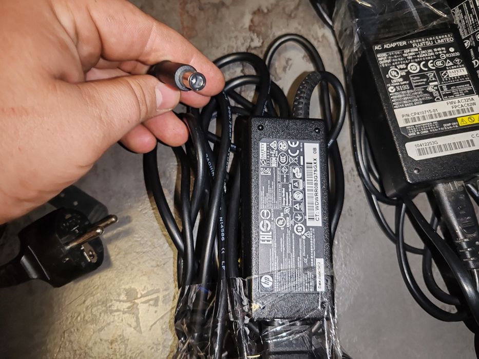 Încărcătoare laptop HP/Toshiba/asus/Dell etc