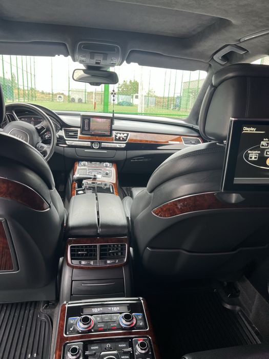Audi A8 Bussiness Long, Full option