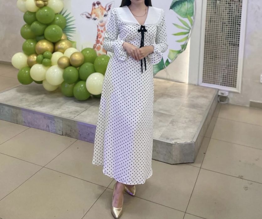 Продам платье размер 42-44