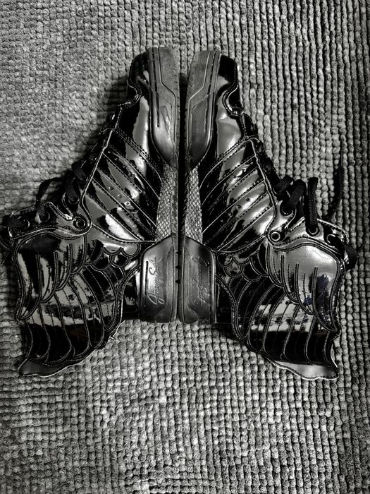 Adidasi de colectie Adidas ,,Jeremy Scott”