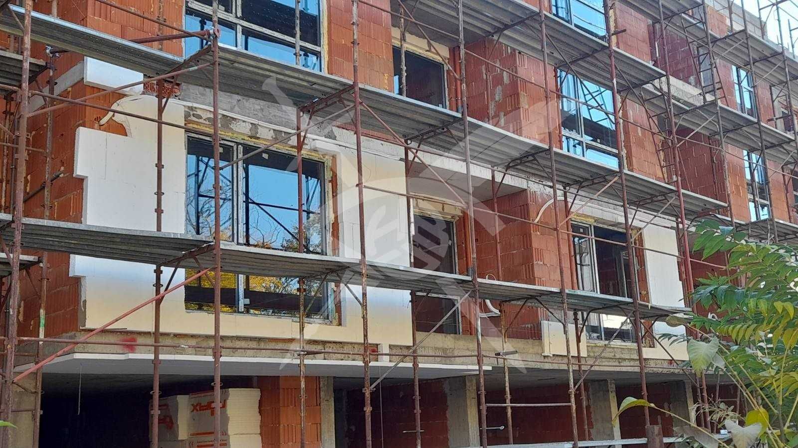 Двустаен апартамент до Гребна база 58361