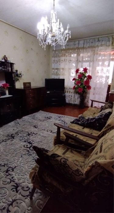 Срочно Чиланзар 23 квартал Ширин Продается 2/3/5 кирпич 52кв.м