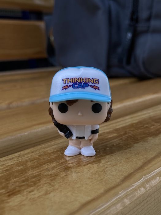 Киндер Очень странные дела/Kinder Stranger Things. Дастин/Dustin