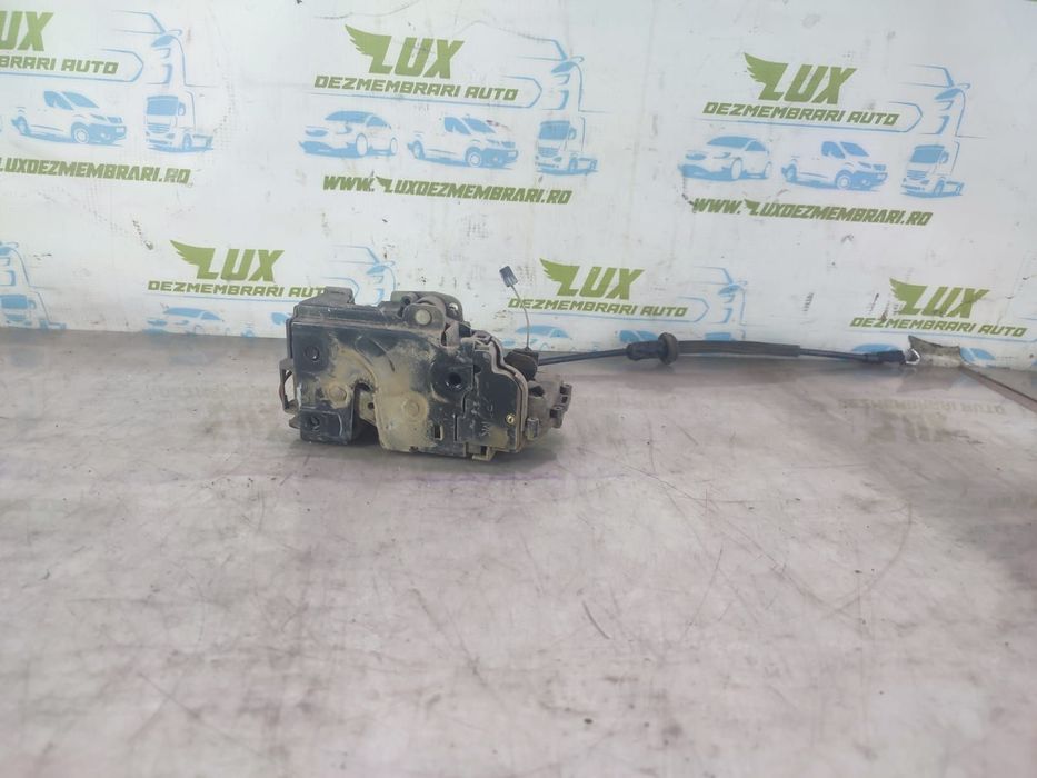 Broasca stanga fata Volkswagen VW Polo 4 9N [2001 - 2005]