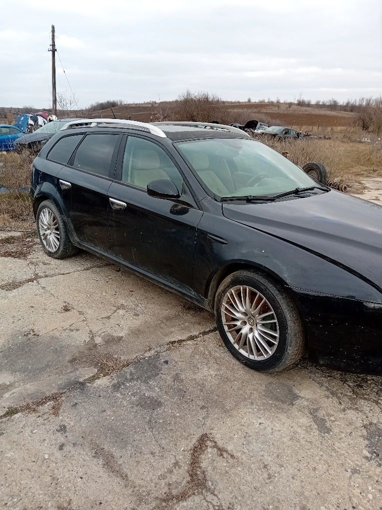 Dezmembrez Alfa Romeo 159 din 2008 1.9 110KW  150CP