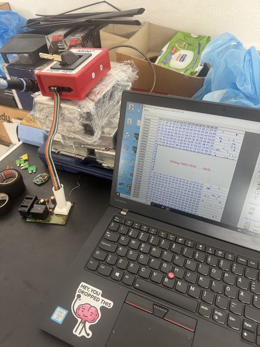 Автодиагностика и софтуерни услуги