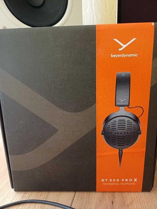 Наушники Beyerdynamic DT 900 PRO X