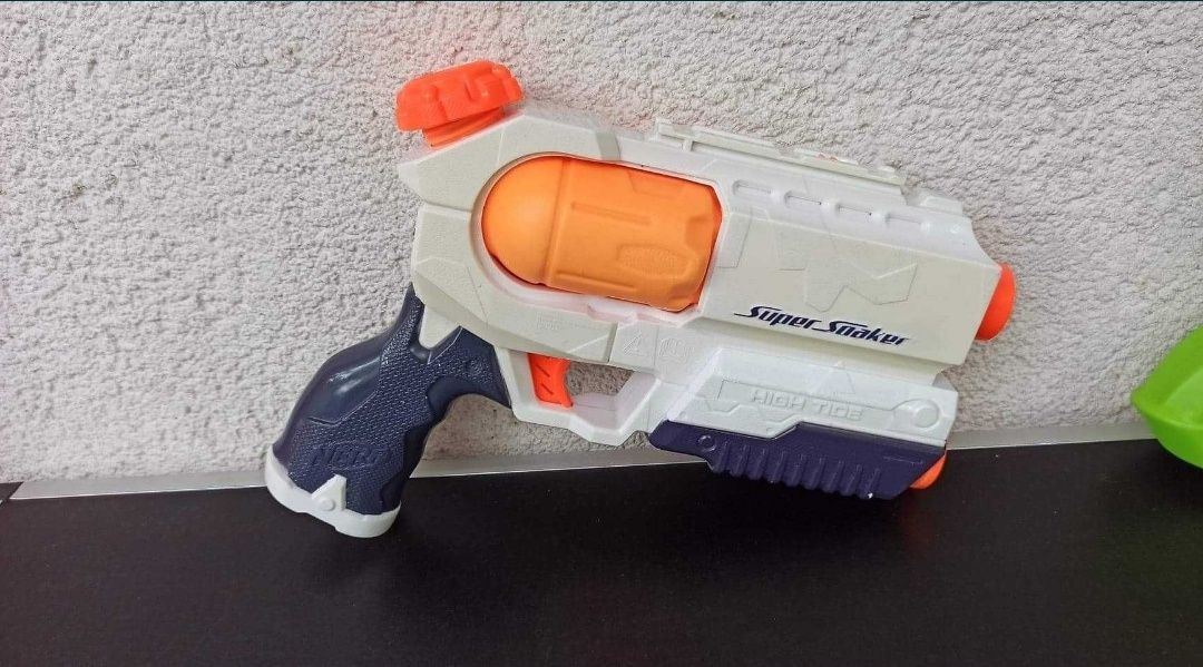 Pistol pusca apa nerf super soaker Hasbro blaster copii baieti fete