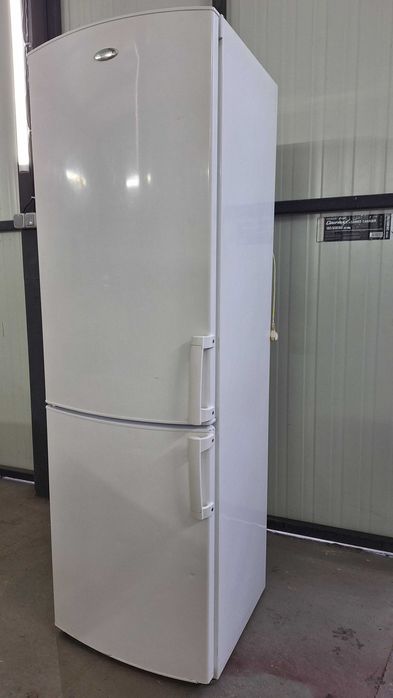Комбиниран хладишник с фризер Whirlpool