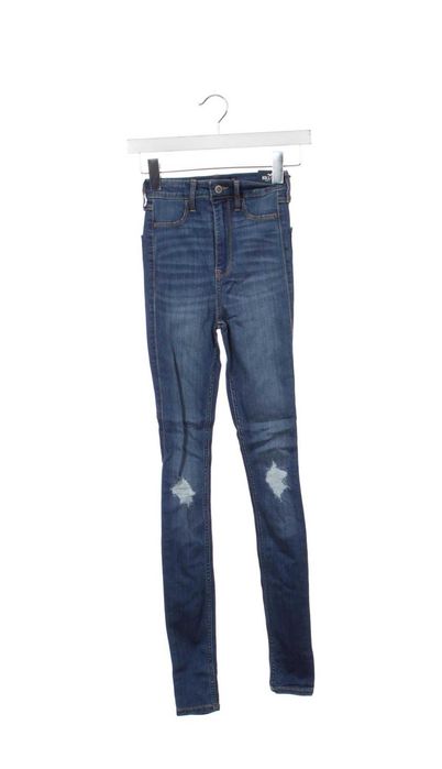 Adidas, MANGO, Hollister клин, дънки си