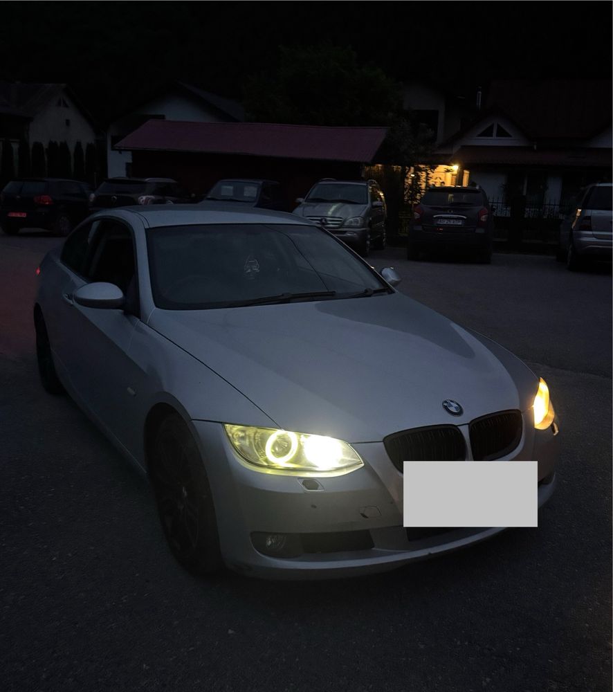 Dezmembrez bmw e92 320d 177cp manual , faruri stopuri bara capota