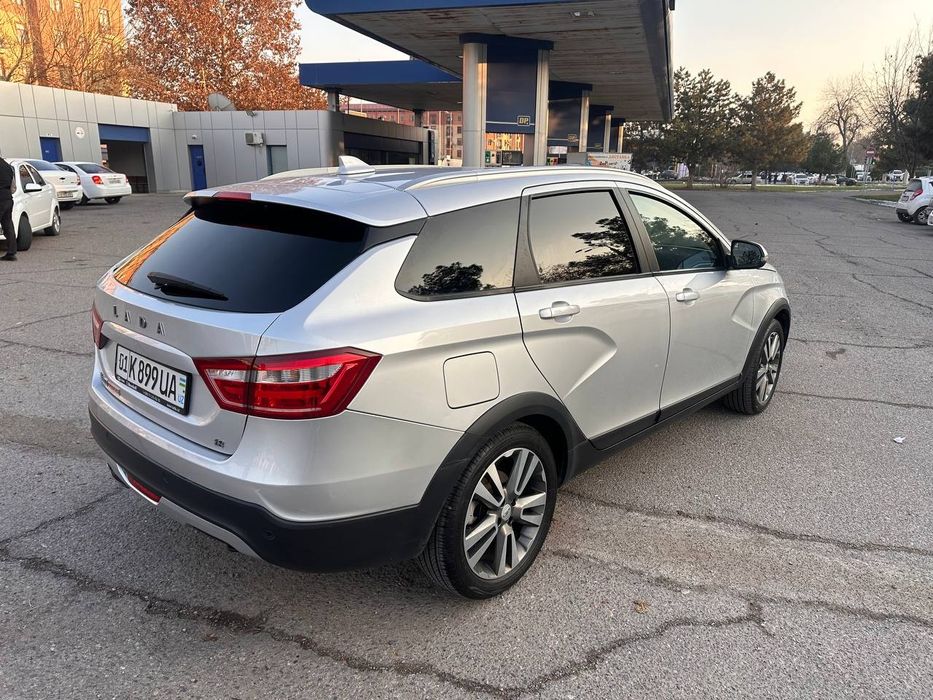 Lada Vesta sw cross