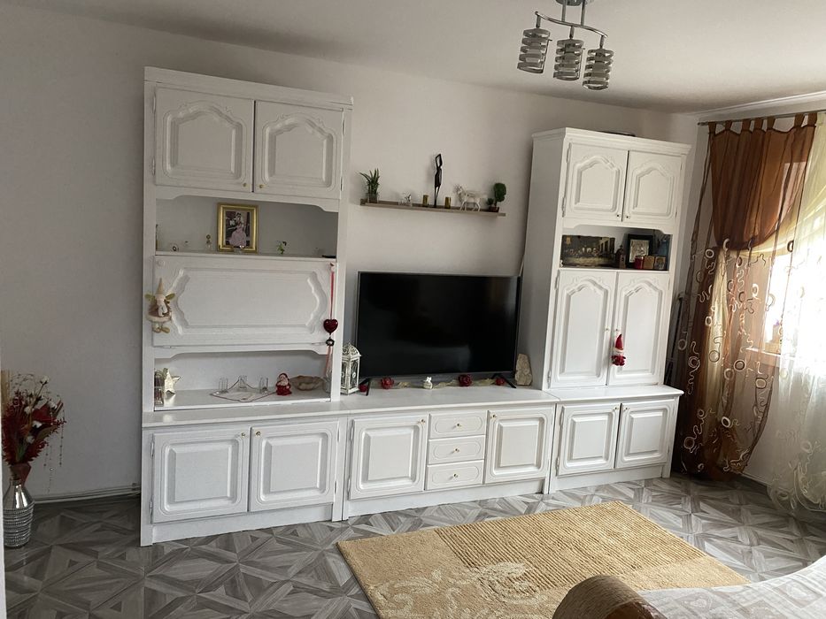 Inchiriez apartament 2 camere