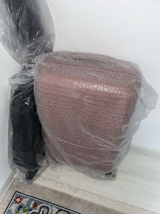 Чемодан как новый!