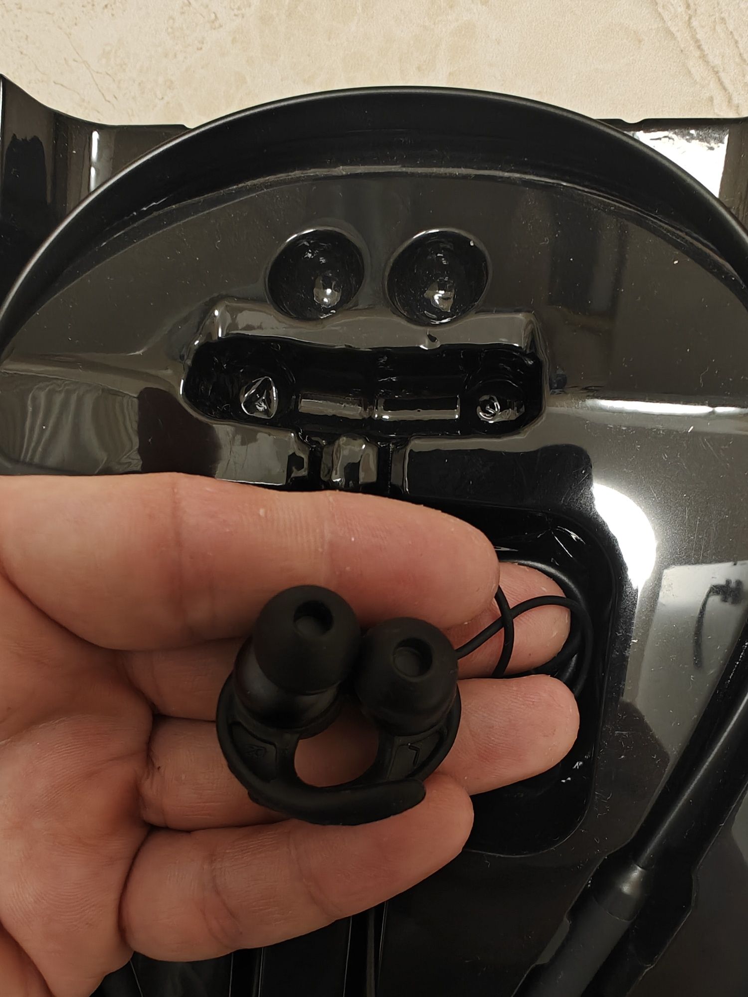Casti in-ear Bluetooth Tellur Bound, Negru
