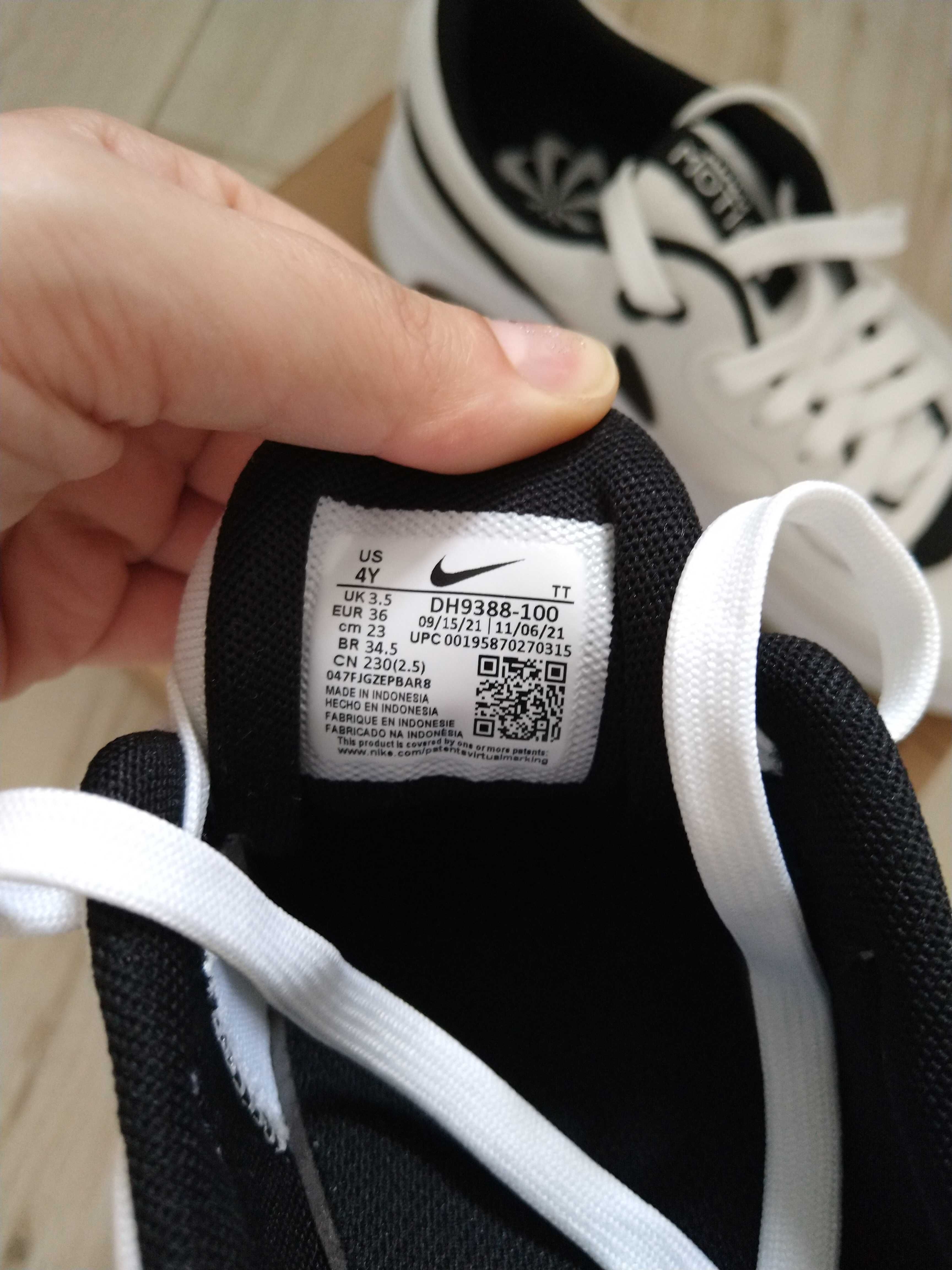 Adidasi Nike AirMax Motif, mărimea 36, NOI