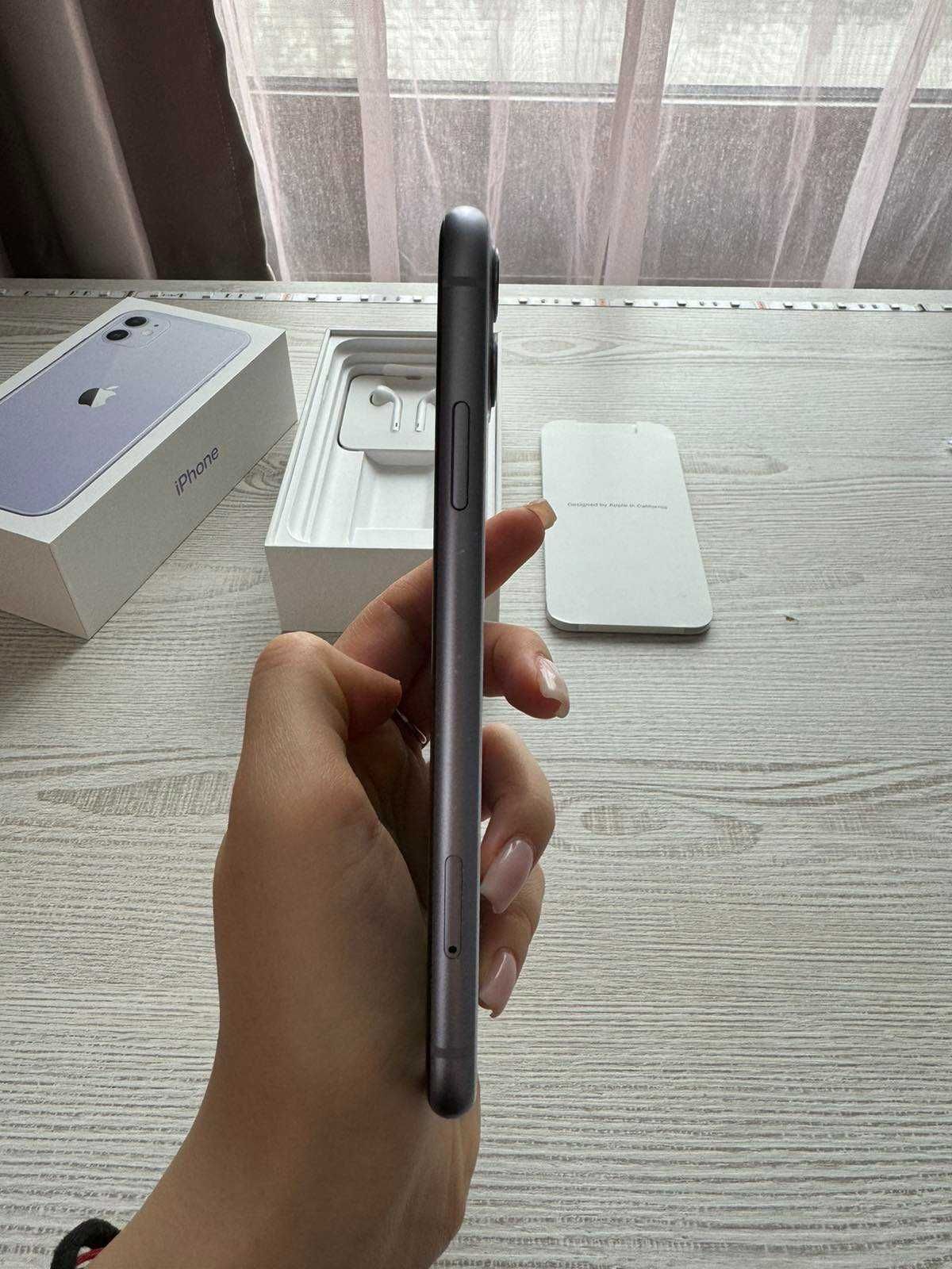 IPhone 11- 64GB Purple Отлично състояние