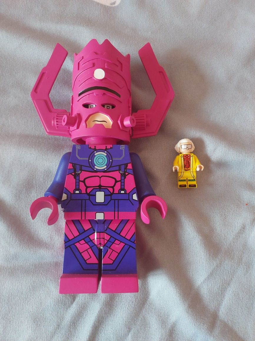 Figurină Galactus stil LEGO aproximativ 30cm