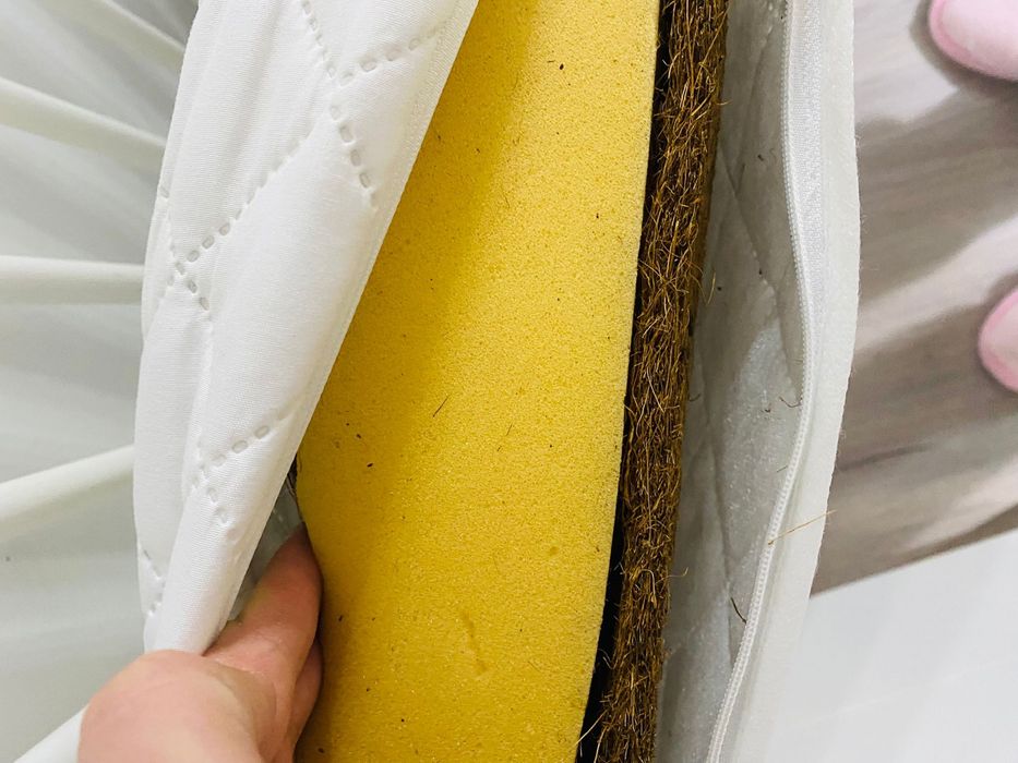 Vand patut copii ca nou foarte putin folosit