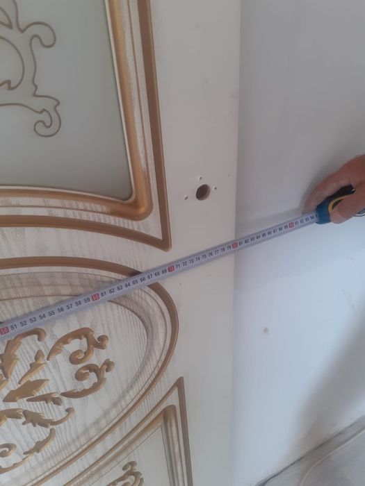 Продается дверь с обналичниками