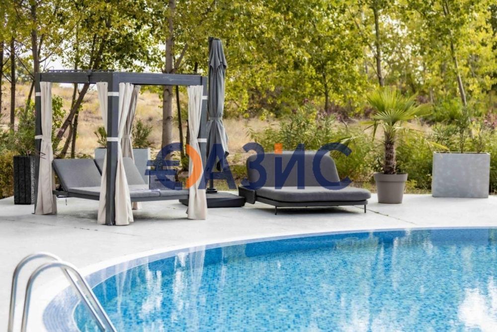 Продава се Тристаен апартамент в к.к. Слънчев бряг - 97 кв.м за 2199 €/кв.м - Снимка #9